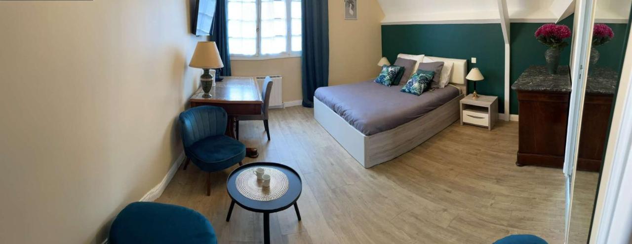 Domaine D'Aveluy Bed and Breakfast Esterno foto
