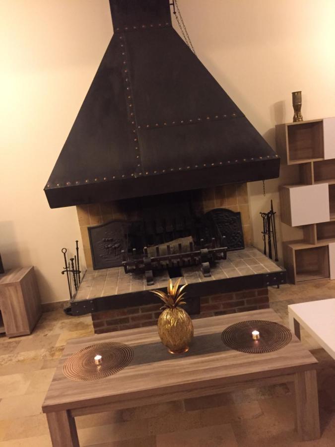 Domaine D'Aveluy Bed and Breakfast Esterno foto